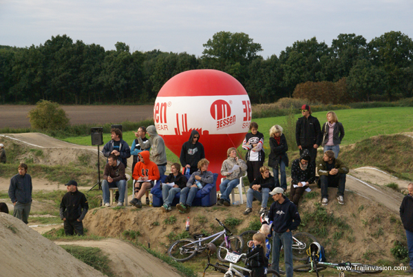 Fourcross (200)