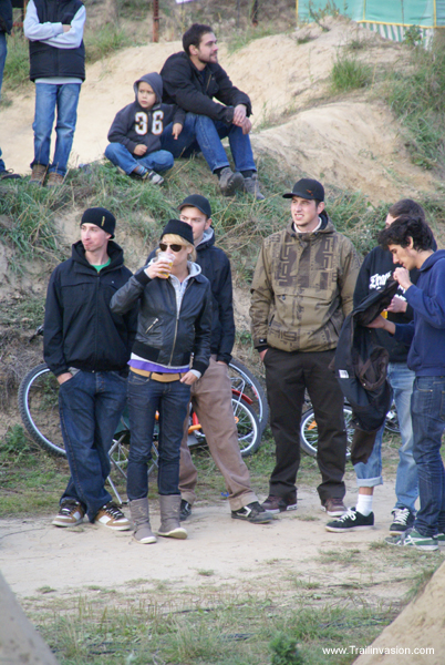 Fourcross (201)