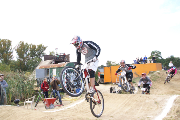 Fourcross (244)